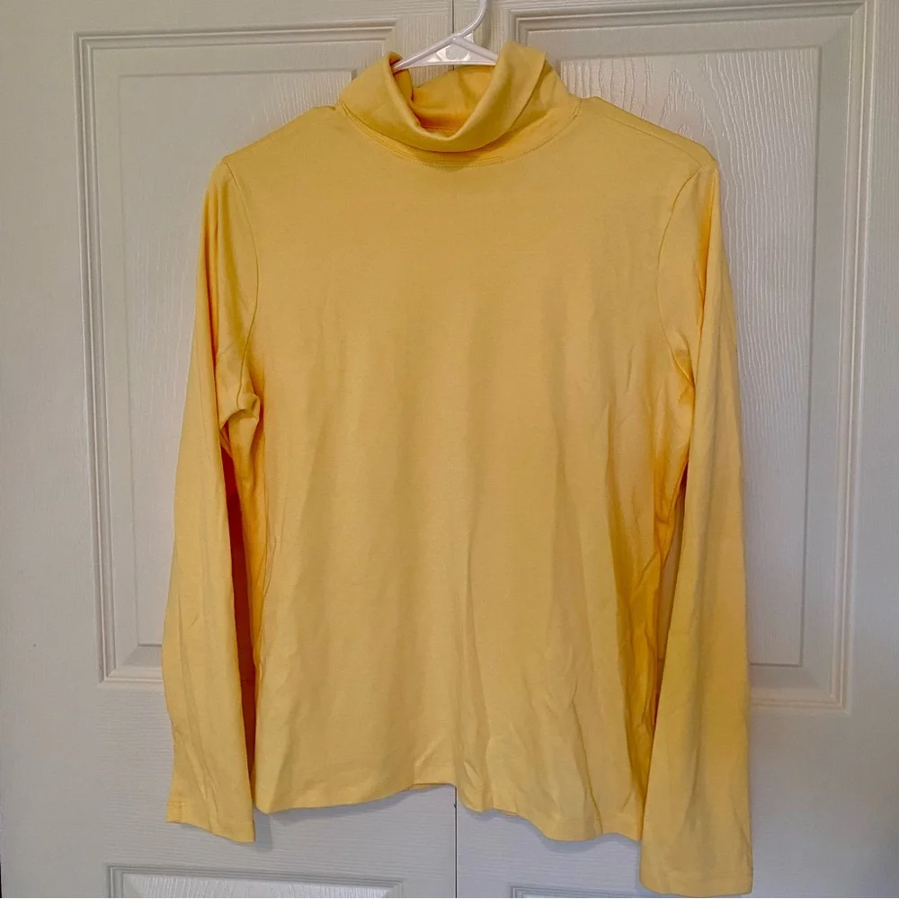L.L. Bean Soft Yellow Supima Cotton Turtleneck size M - Picture 2 of 3